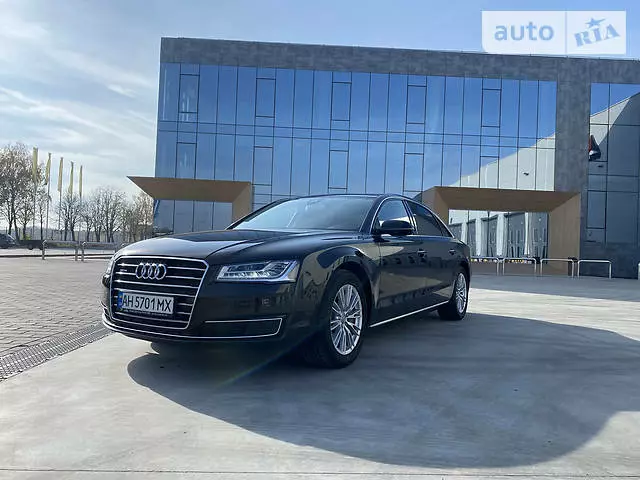 Audi A8, 2017 г.в.