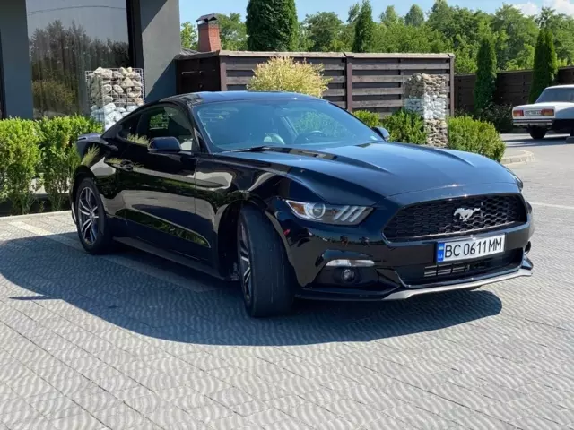 Ford Mustang, 2016 г.в.