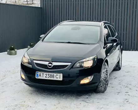 Opel Astra J, 2012 г.в.