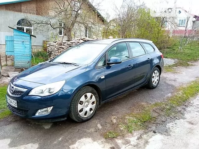 Opel Astra J, 2012 г.в.