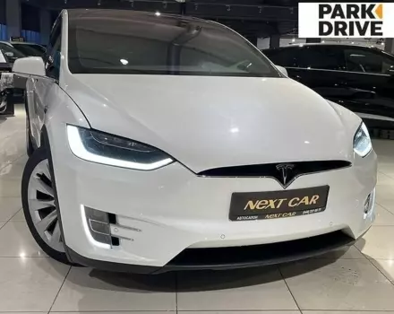 Tesla Model X, 2018 г.в.