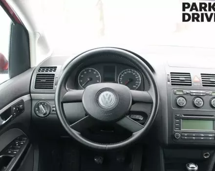 Volkswagen Touran, 2003 г.в.