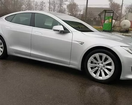 Tesla Model S, 2016 г.в.