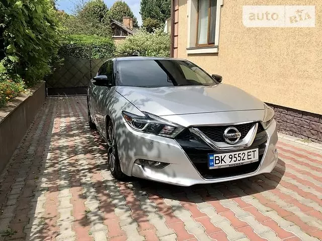 Nissan Maxima, 2017 г.в.