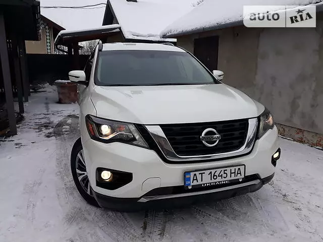 Nissan Pathfinder, 2018 г.в.