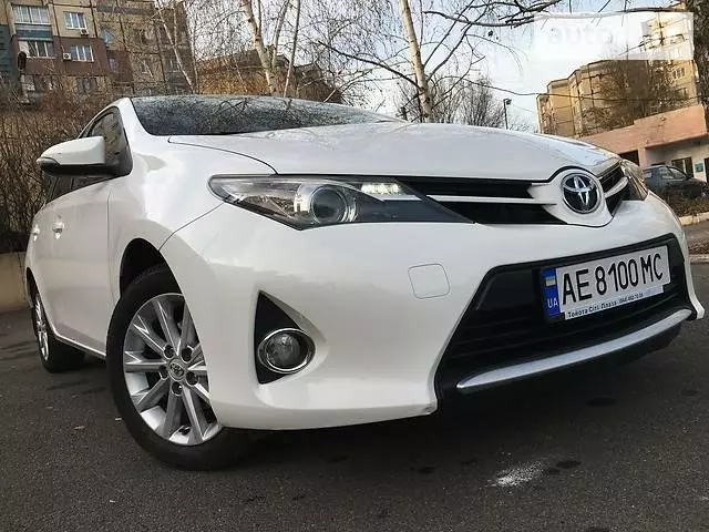 Toyota Auris, 2014 г.в.
