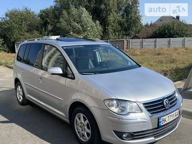 Volkswagen Touran, 2009 г.в.
