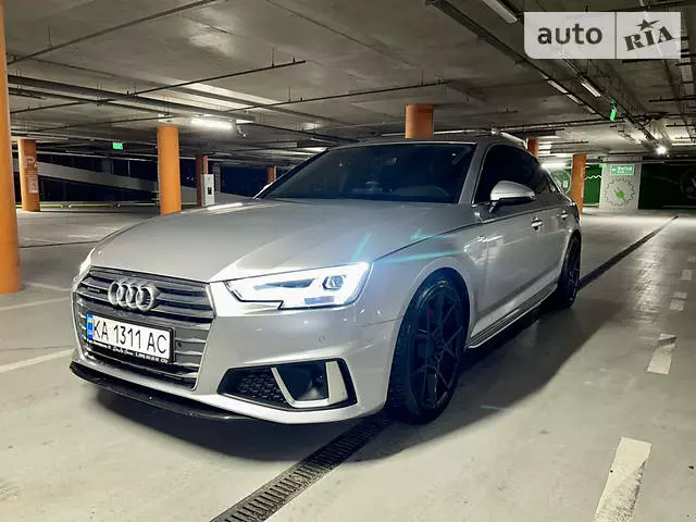 Audi A4, 2019 г.в.