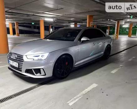 Audi A4, 2019 г.в.
