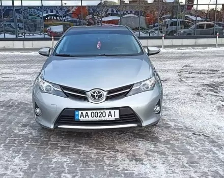 Toyota Auris, 2013 г.в.