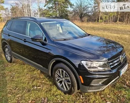 Volkswagen Tiguan, 2020 г.в.