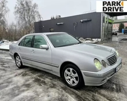 Mercedes-Benz E 240, 2000 г.в.