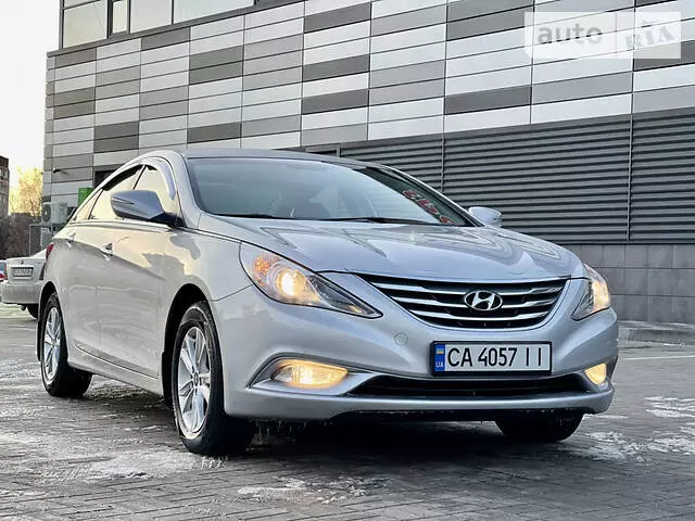 Hyundai Sonata, 2012 г.в.