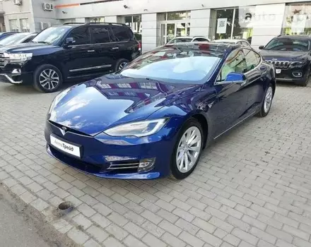 Tesla Model S, 2019 г.в.