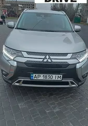 Mitsubishi Outlander, 2020 г.в.
