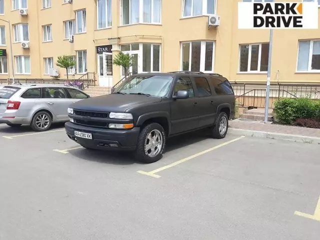 Chevrolet Suburban, 2000 г.в.
