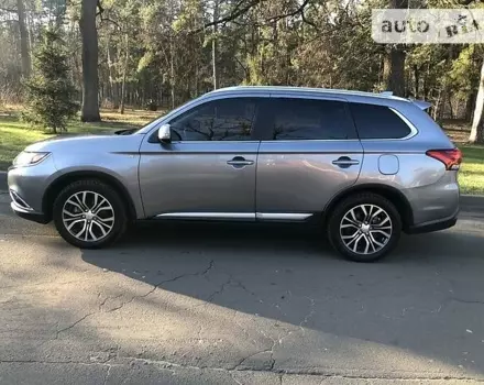 Mitsubishi Outlander, 2016 г.в.