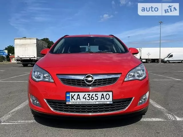 Opel Astra J, 2011 г.в.