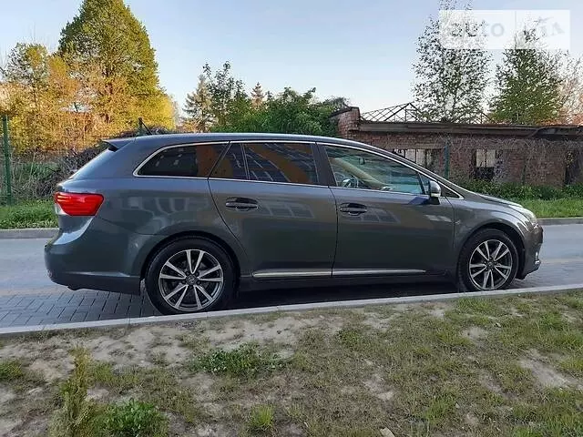 Toyota Avensis, 2013 г.в.