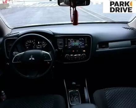 Mitsubishi Outlander, 2018 г.в.