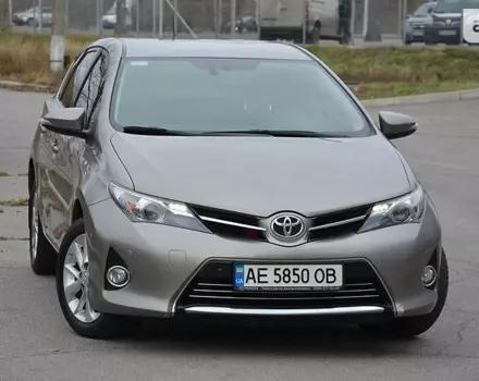 Toyota Auris, 2013 г.в.