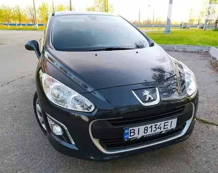 Peugeot 308, 2012 г.в.
