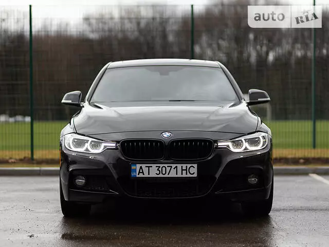 BMW 330, 2018 г.в.