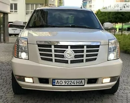 Cadillac Escalade, 2012 г.в.