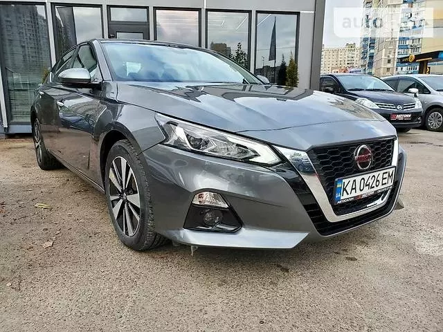 Nissan Altima, 2018 г.в.