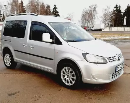 Volkswagen Caddy пасс., 2012 г.в.