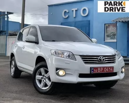 Toyota RAV4, 2010 г.в.