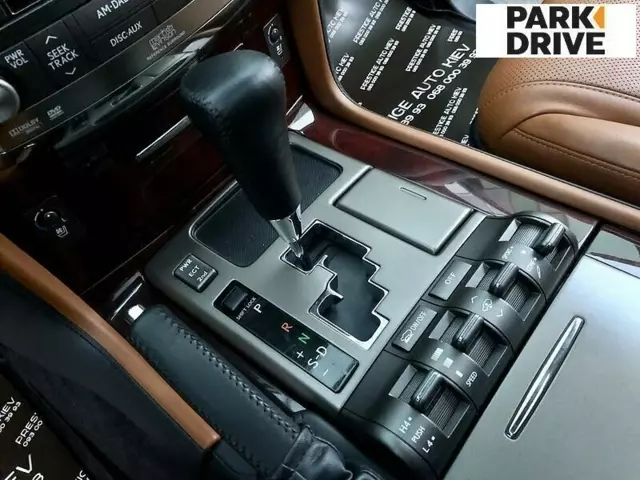 Lexus LX, 2011 г.в.