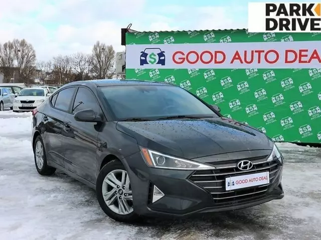 Hyundai Elantra, 2019 г.в.