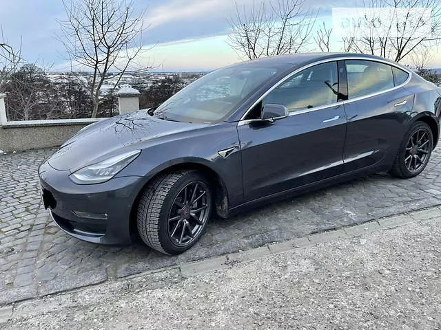 Tesla Model 3, 2018 г.в.