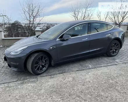 Tesla Model 3, 2018 г.в.