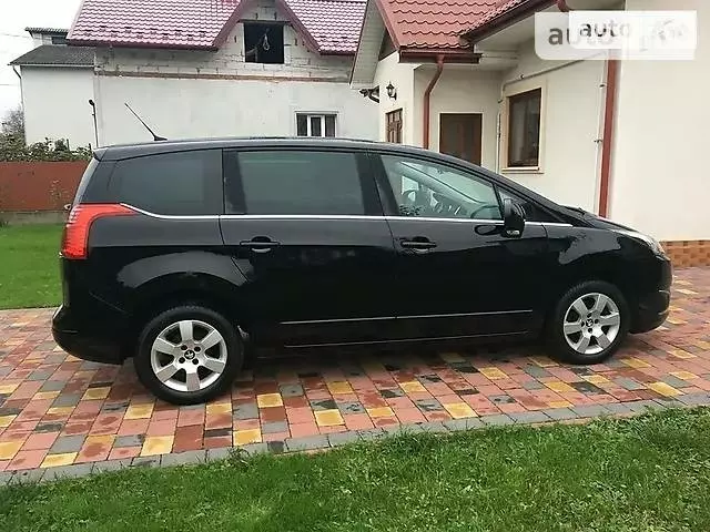 Peugeot 5008, 2015 г.в.