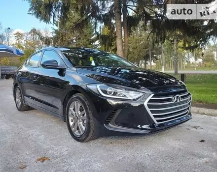 Hyundai Elantra, 2017 г.в.