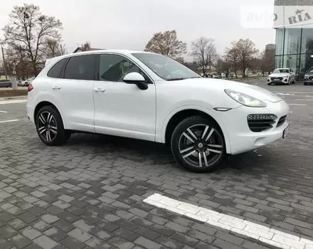 Porsche Cayenne, 2012 г.в.