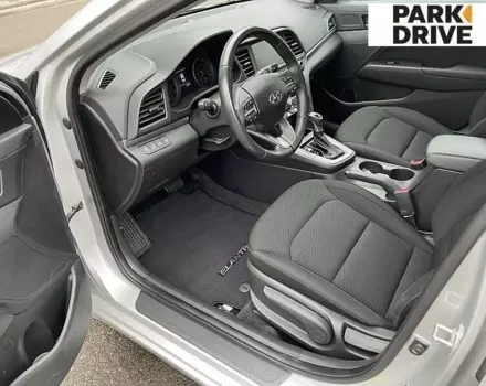 Hyundai Elantra, 2019 г.в.