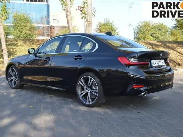 BMW 330, 2020 г.в.
