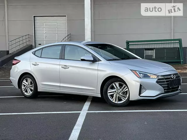 Hyundai Elantra, 2019 г.в.