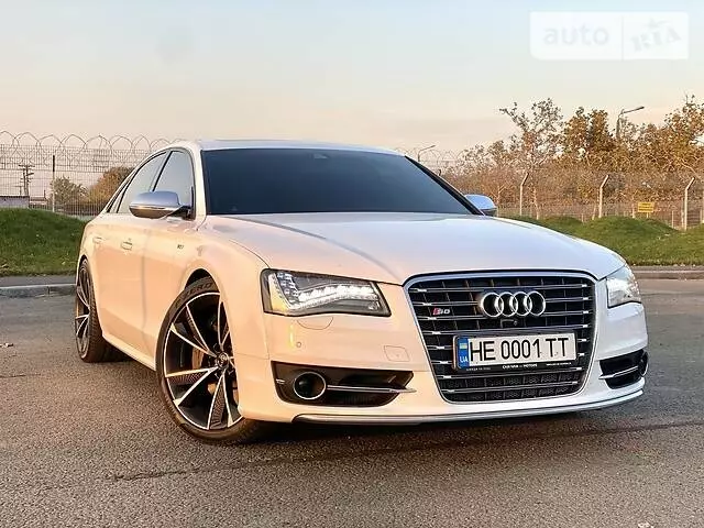 Audi S8, 2012 г.в.