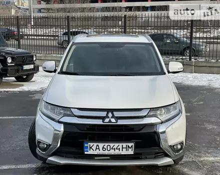 Mitsubishi Outlander, 2016 г.в.