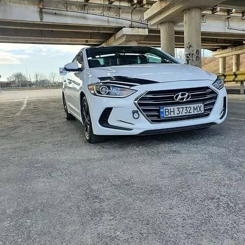 Hyundai Elantra, 2016 г.в.