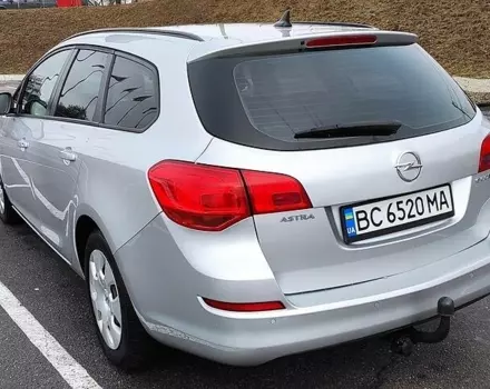 Opel Astra J, 2011 г.в.