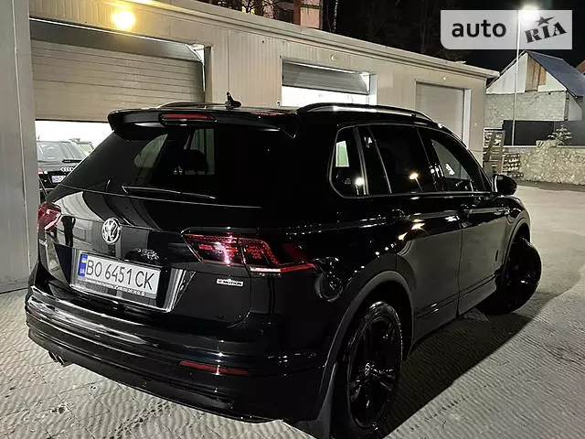 Volkswagen Tiguan, 2020 г.в.