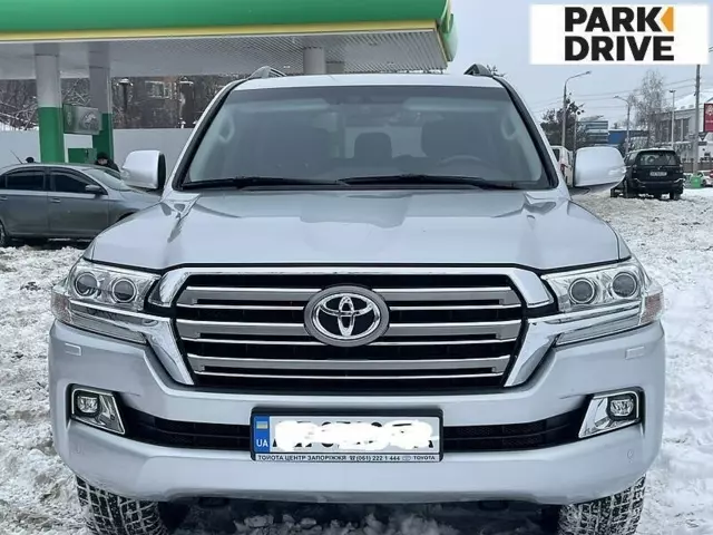 Toyota Land Cruiser 200, 2020 г.в.
