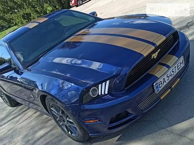 Ford Mustang, 2012 г.в.