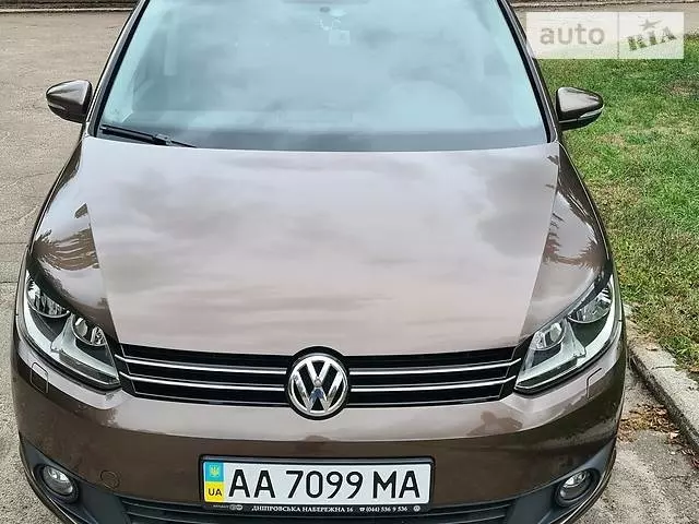 Volkswagen Touran, 2012 г.в.