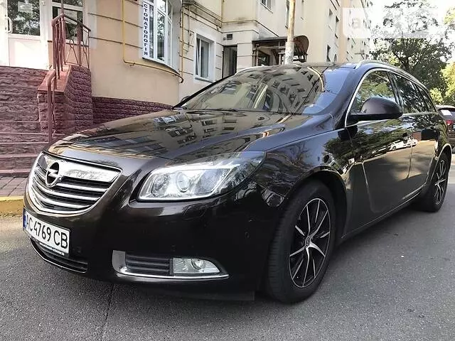 Opel Insignia Sports Tourer, 2011 г.в.
